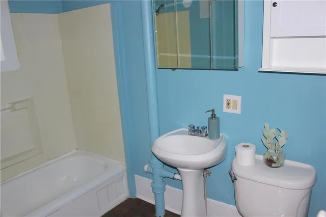 $1,550 | 4616 Annunciation Street, New Orleans, LA 70115