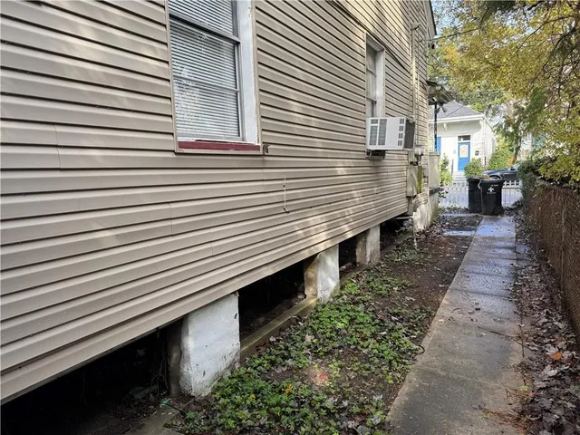 $1,550 | 4616 Annunciation Street, New Orleans, LA 70115