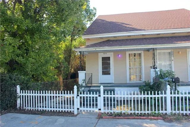 $1,550 | 4616 Annunciation Street, New Orleans, LA 70115