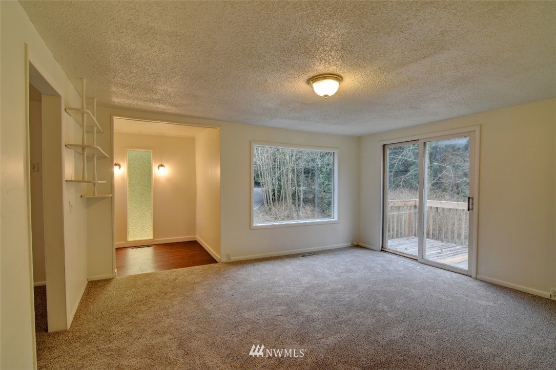 1947 Yew Street Road Bellingham, WA 98229 - Photo 13 of 25 Gallery Image 13