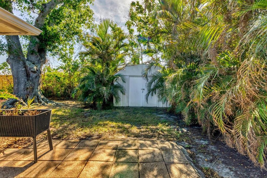 448 Redwood Road Venice, FL 34293 - Photo 28 of 45