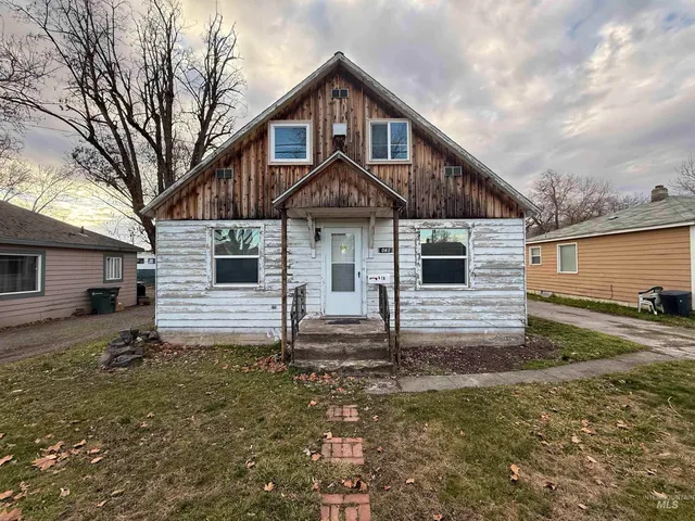 $399,000 | 418 13th Street, Clarkston, WA 99403