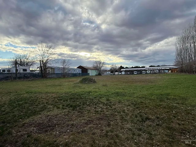 $399,000 | 418 13th Street, Clarkston, WA 99403