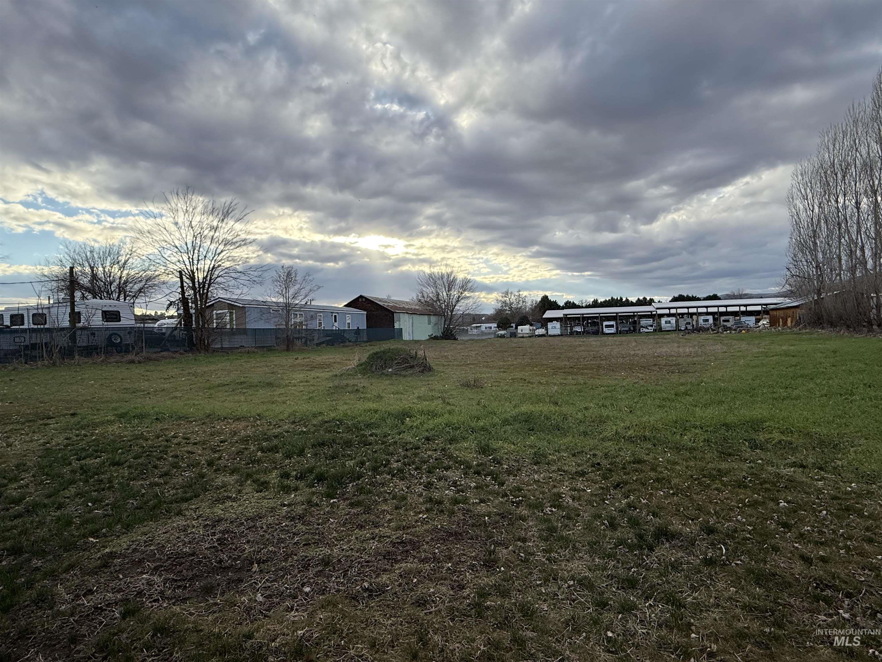 418 13th Street Clarkston, WA 99403 - Photo 5 of 26