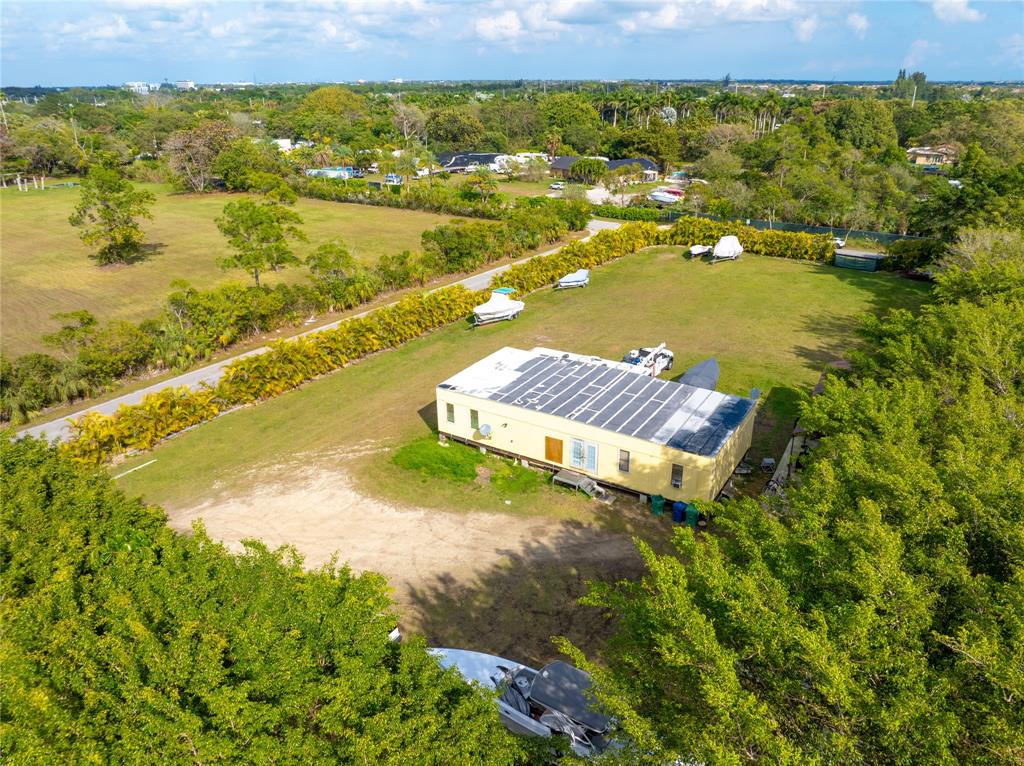 23600 Southwest 125th Avenue Homestead, FL 33032 - Photo 14 of 18 a view of an ocean from a balcony