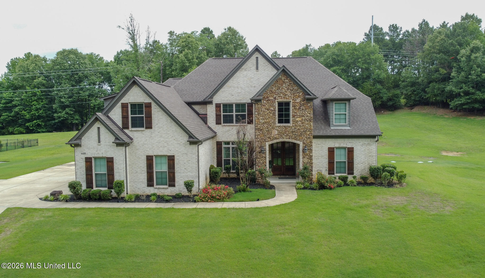 11250 Miller Road Olive Branch, MS 38654 - Photo 3 of 55 11250 Miller Rd