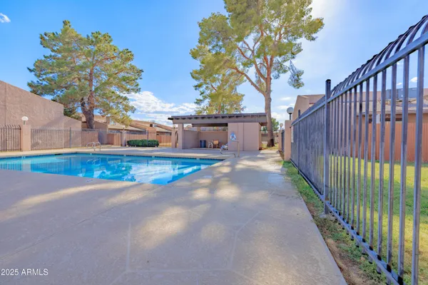 $252,500 | 629 North Mesa Drive, Unit 7, Mesa, AZ 85201