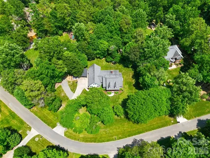 $689,000 | 2230 Wedgewood Drive, Matthews, NC 28104