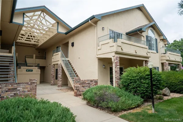 $394,900 | 8737 East Dry Creek Road, Unit 1712, Centennial, CO 80112