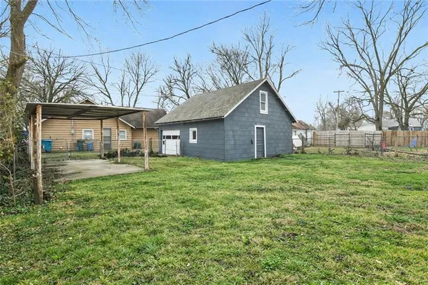 $224,900 | 209 Brown Avenue, Osawatomie, KS 66064