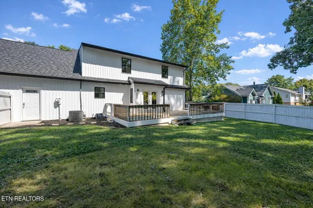 $458,900 | 1313 English Lane, Athens, TN 37303