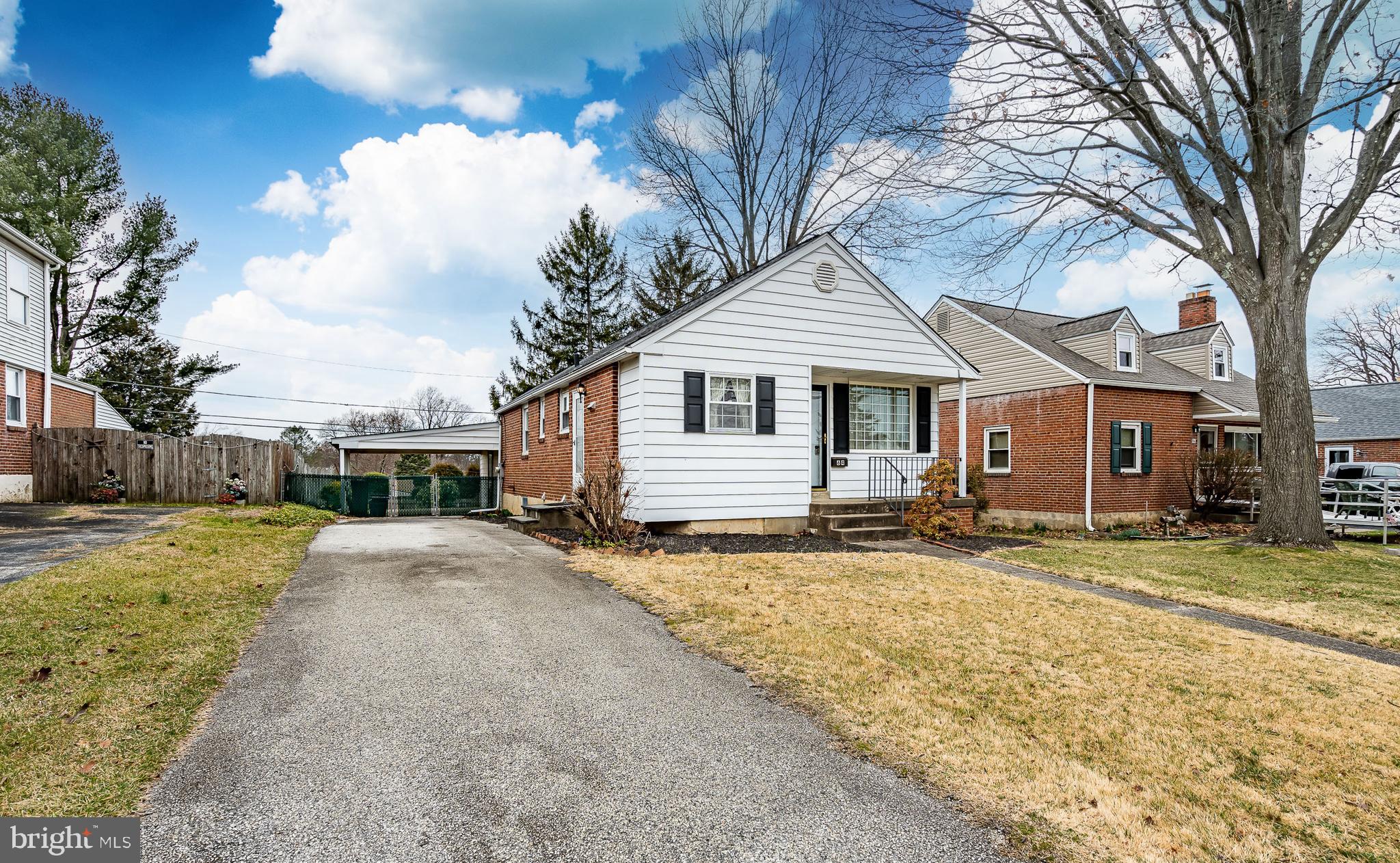 64 Barren Road Newtown Square, PA 19073 - Photo 6 of 35