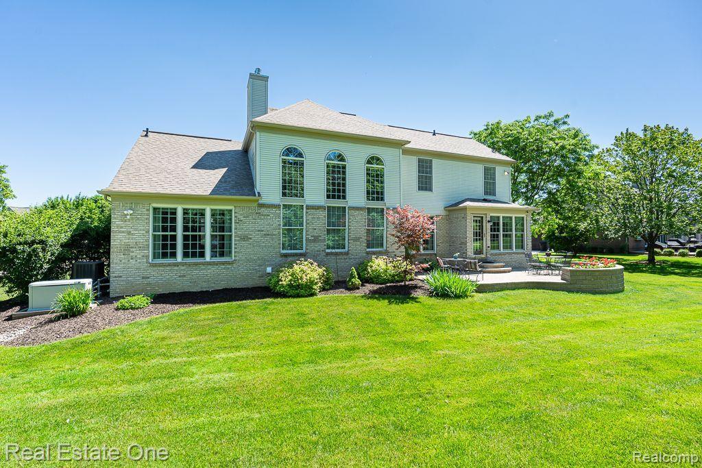 882 Loggers Circle Rochester, MI 48307 - Photo 48 of 54 Gallery Image 48