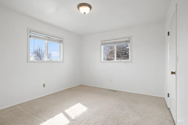 $595,000 | 415 West 300 South, Heyburn, ID 83336