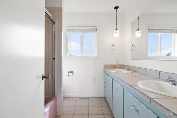 $595,000 | 415 West 300 South, Heyburn, ID 83336