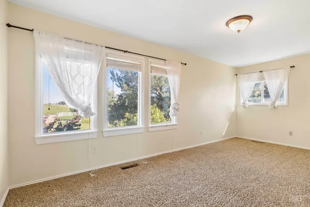 $670,000 | 415 West 300 South, Heyburn, ID 83336