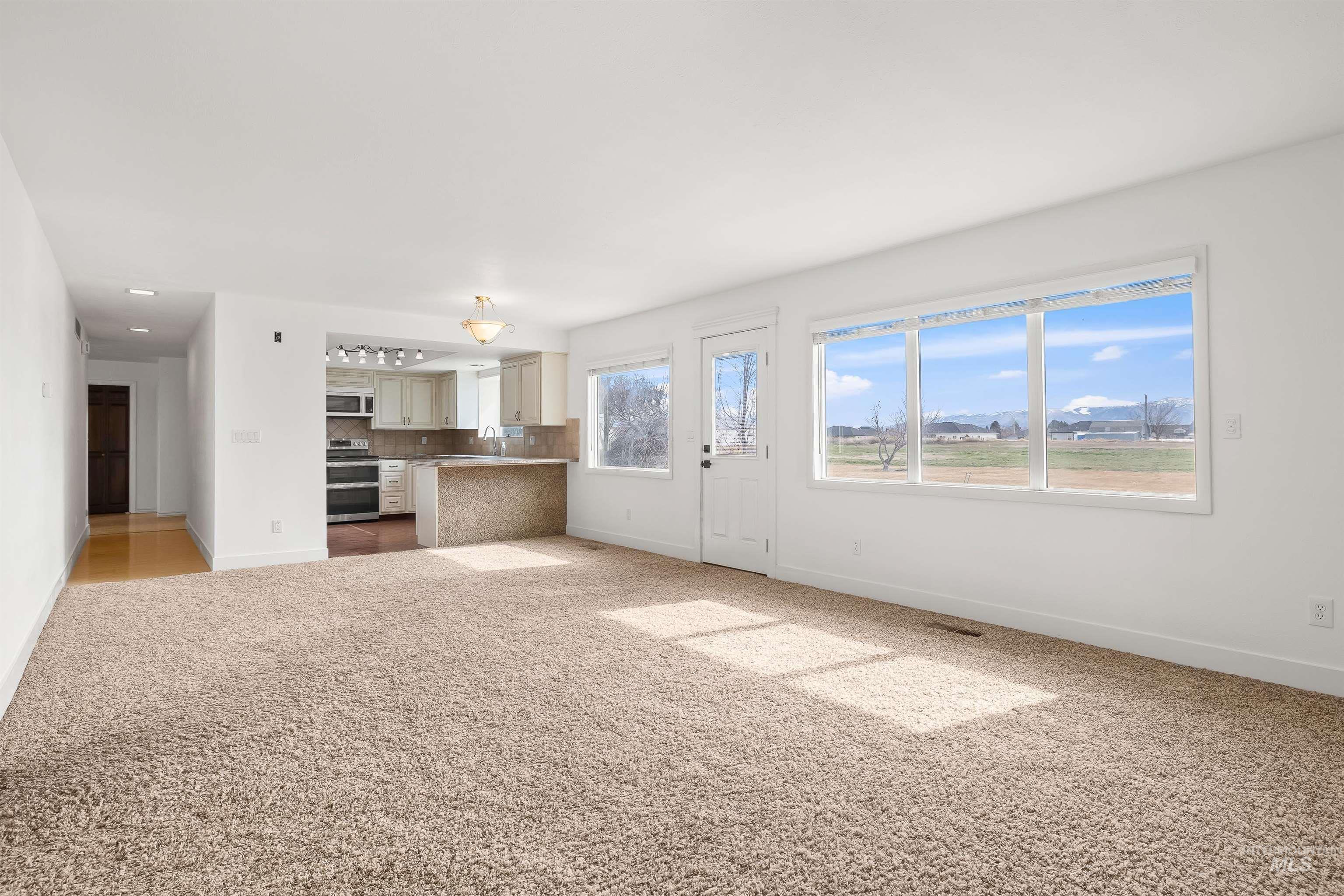 415 West 300 South Heyburn, ID 83336 - Photo 8 of 49