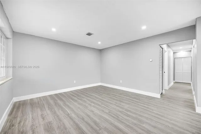 $3,300 | 645 Northeast 149th Street, Unit 645, Miami, FL 33162