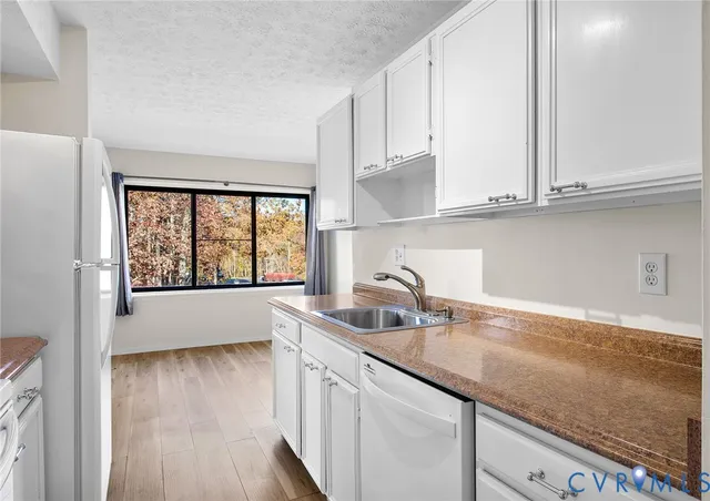 $198,000 | 1501 Largo Road, Unit 201, Henrico, VA 23238