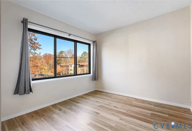 $198,000 | 1501 Largo Road, Unit 201, Henrico, VA 23238