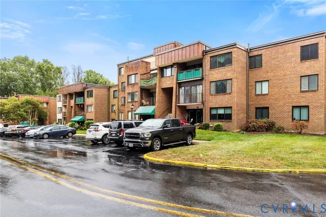 $198,000 | 1501 Largo Road, Unit 201, Henrico, VA 23238