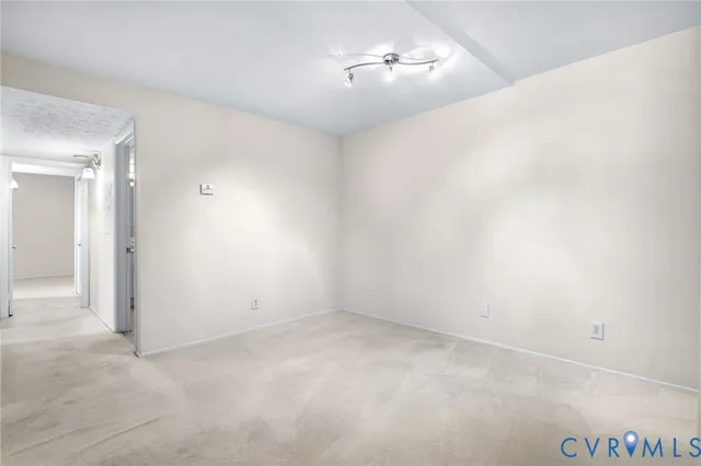 $198,000 | 1501 Largo Road, Unit 201, Henrico, VA 23238