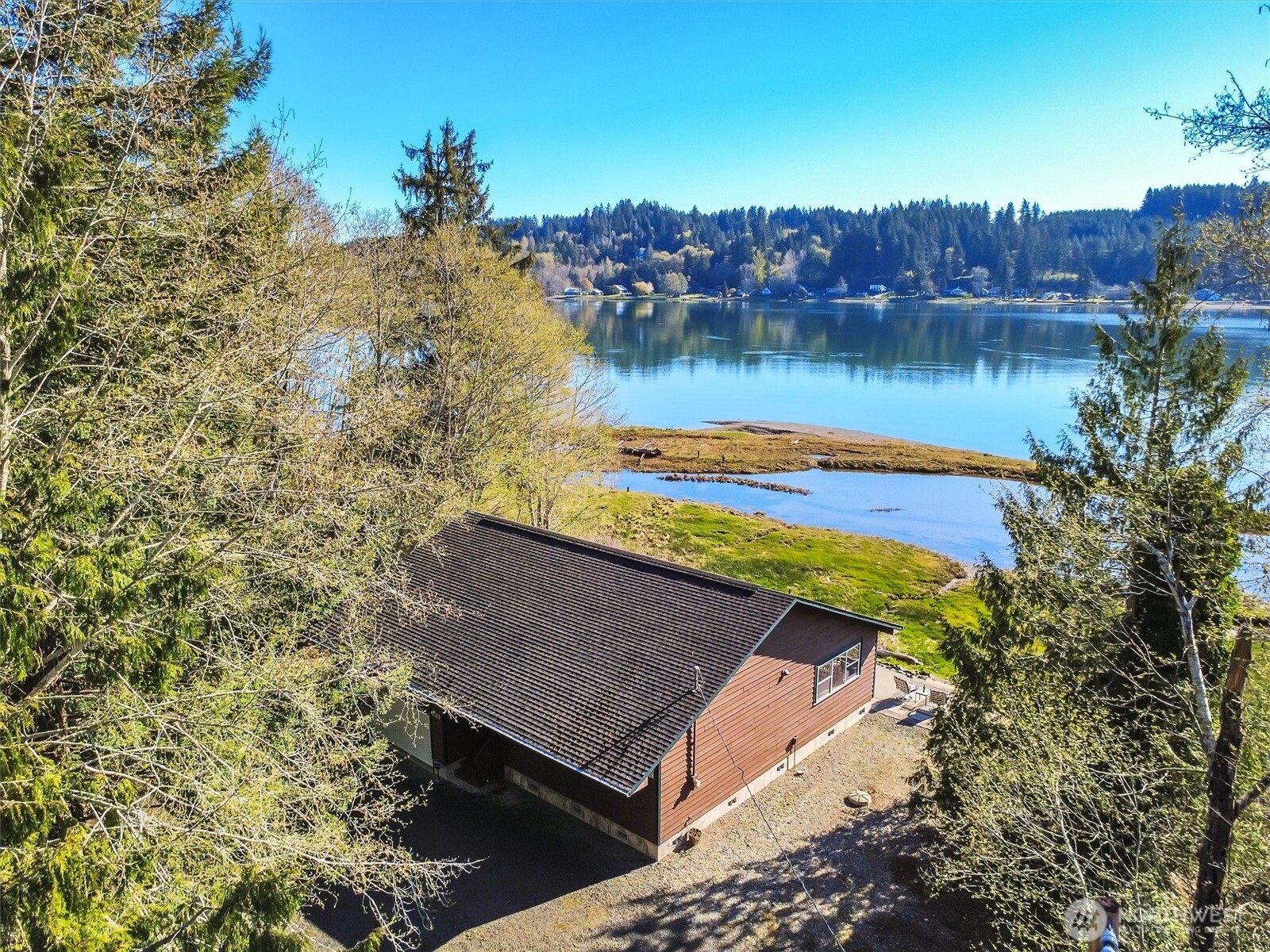 730 East North Bay Road Allyn, WA 98524 - Photo 4 of 26