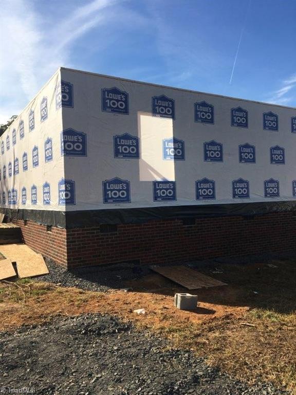 1530 Brooks Road Reidsville, NC 27320 - Photo 2 of 9 Gallery Image 2