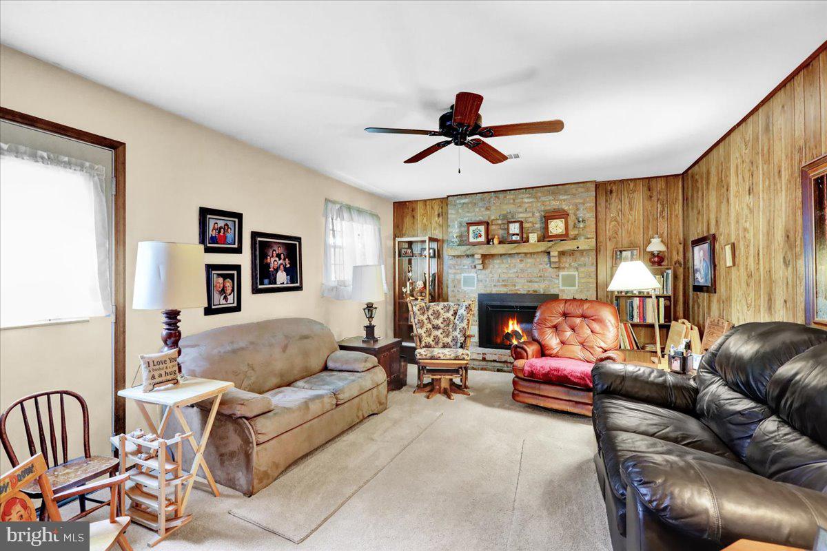 830 North Church Road Reading, PA 19608 - Photo 23 of 57 a living room with furniture