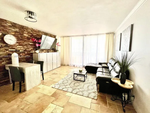 $2,799 | 3505 South Ocean Drive, Unit 619, Hollywood, FL 33019