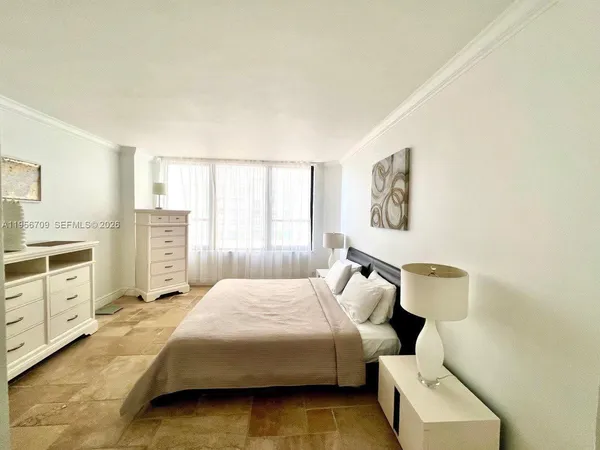 $2,799 | 3505 South Ocean Drive, Unit 619, Hollywood, FL 33019