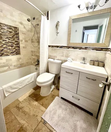 $2,799 | 3505 South Ocean Drive, Unit 619, Hollywood, FL 33019