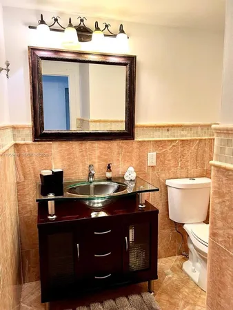 $2,799 | 3505 South Ocean Drive, Unit 619, Hollywood, FL 33019