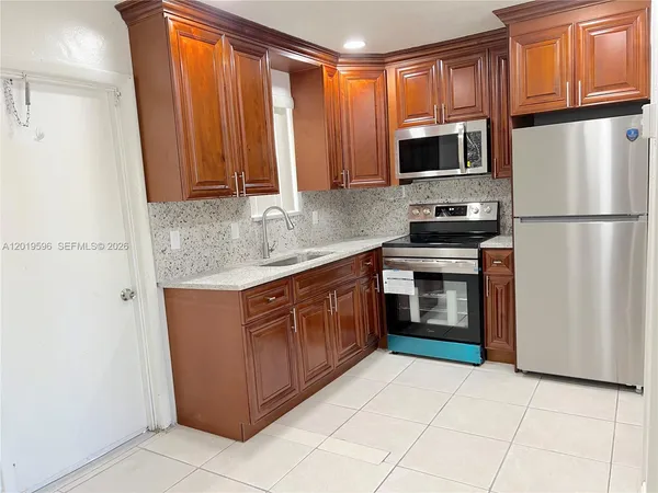 $1,900 | 1826 North 22nd Avenue, Unit 1826, Hollywood, FL 33020