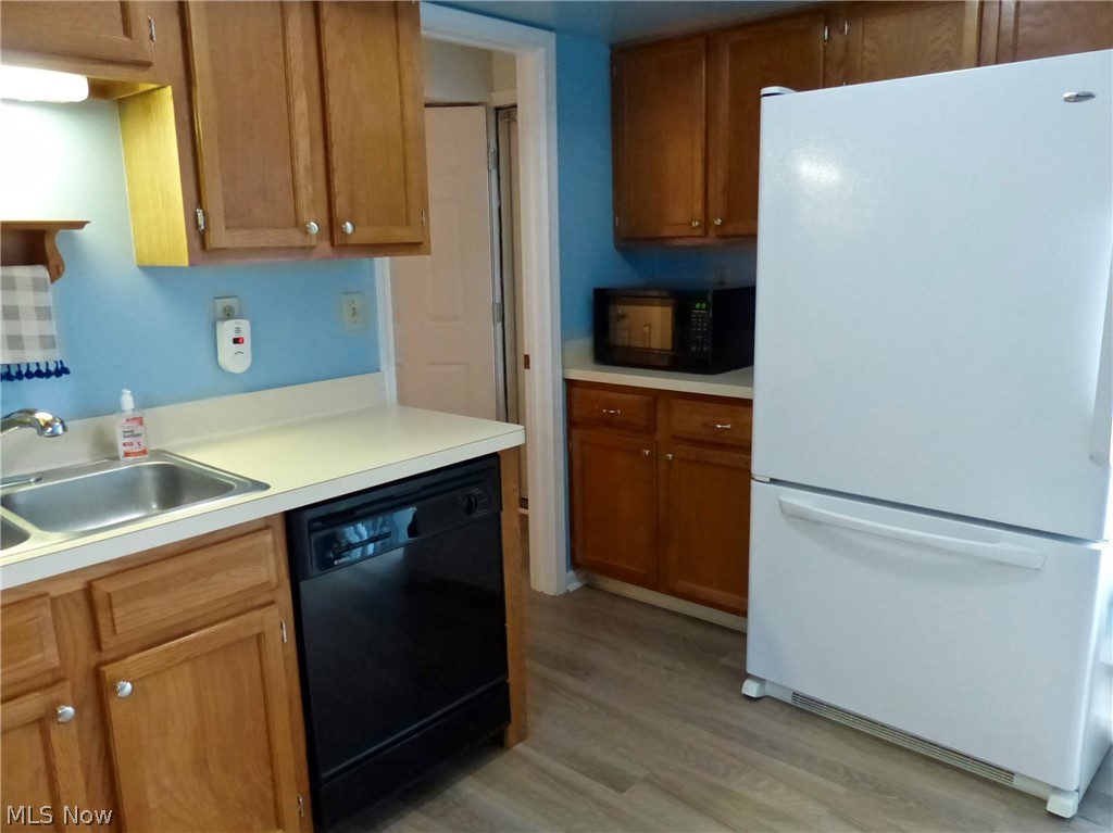 3145 Lost Nation Road, Unit E Willoughby, OH 44094 - Photo 9 of 26 Gallery Image 9