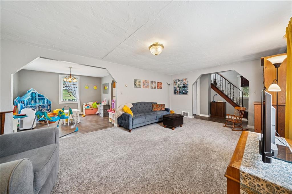 5454 Gibson Road Gibsonia, PA 15044 - Photo 13 of 31 Gallery Image 13