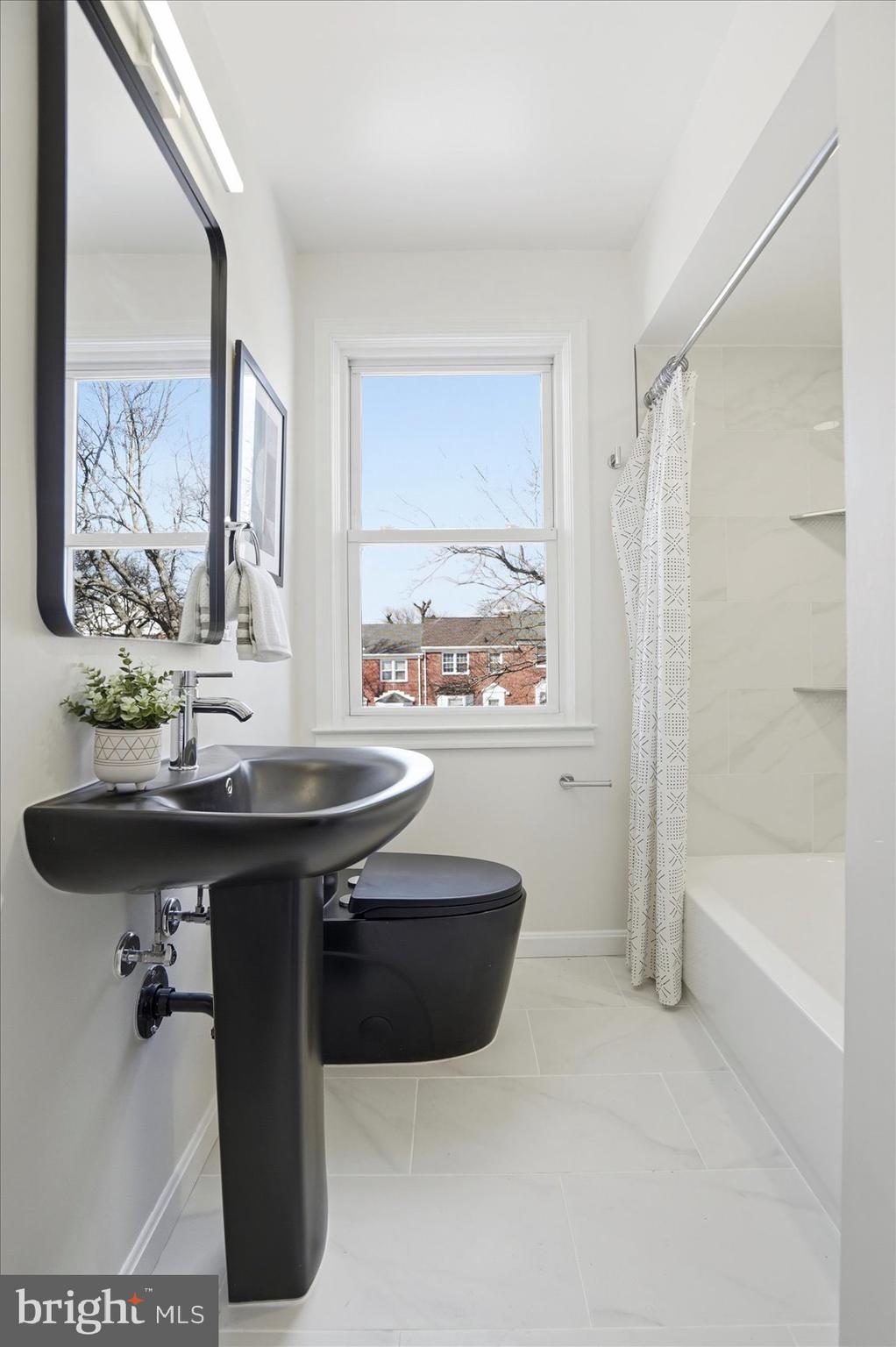 5819 Leith Walk Baltimore, MD 21239 - Photo 29 of 40