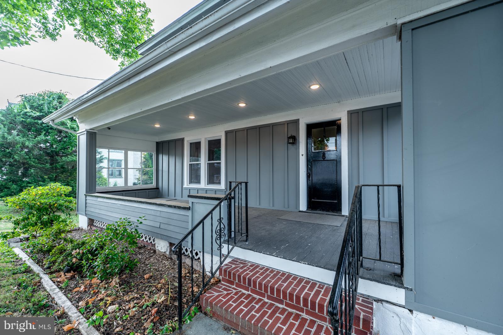 985 East Schuylkill Road Pottstown, PA 19465 - Photo 8 of 68 Gallery Image 8