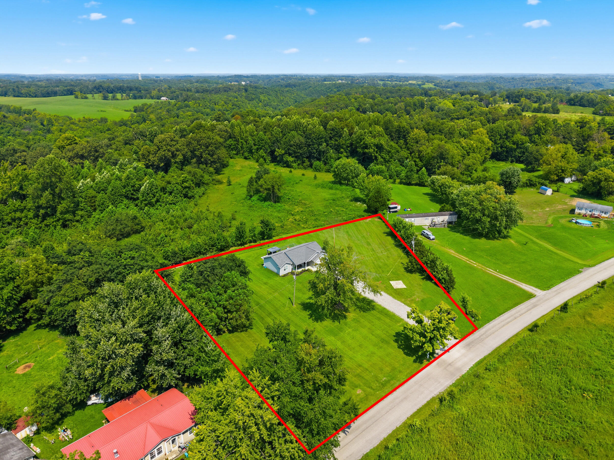 475 Flint Road Waco, KY 40385 - Photo 34 of 39 33_dji_fly_20260810_125418_0045_17863810
