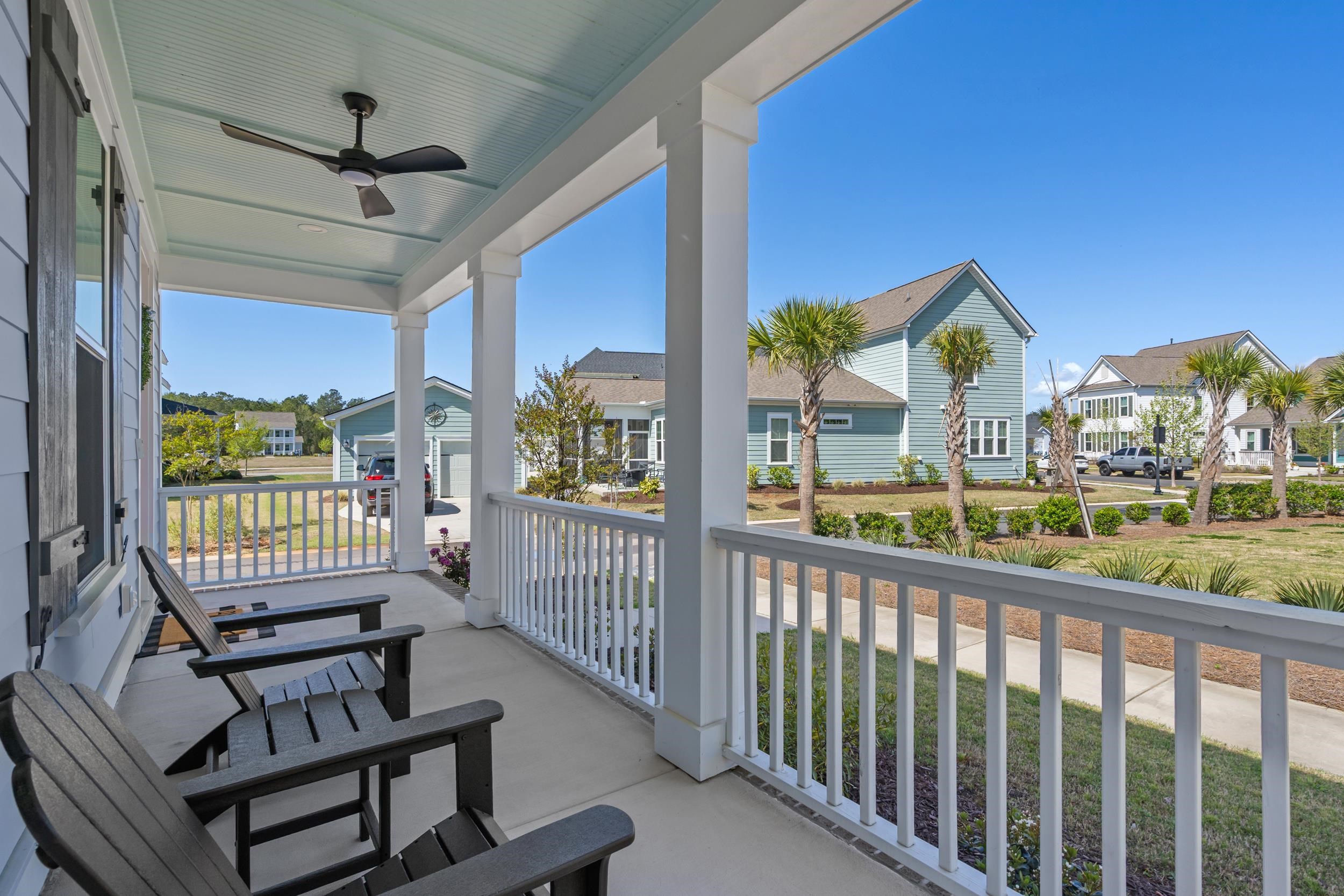222 Delano Way Myrtle Beach, SC 29588 - Photo 3 of 47