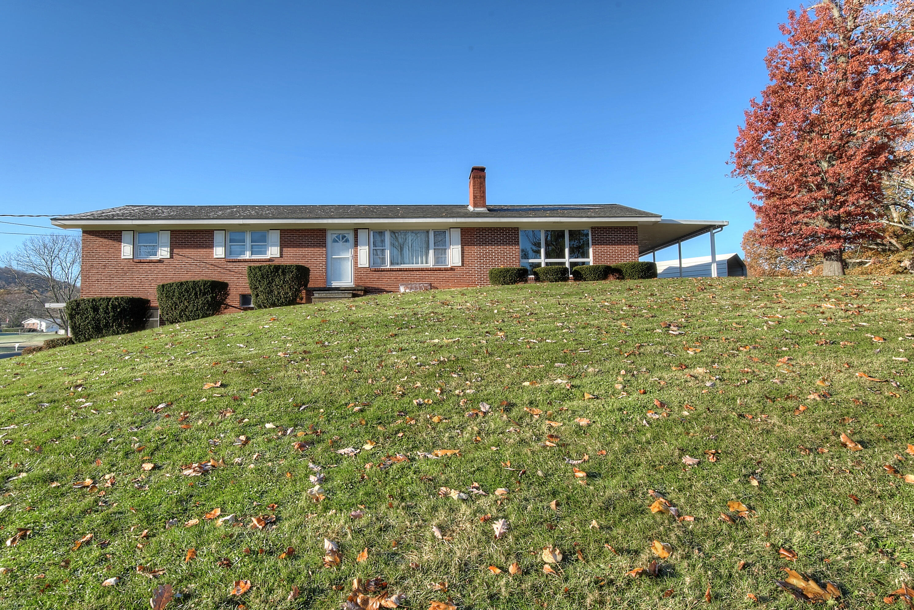 2502 State Line Road Elizabethton, TN 37643 - Photo 1 of 30 DSC_0001_2_3_4_5_6