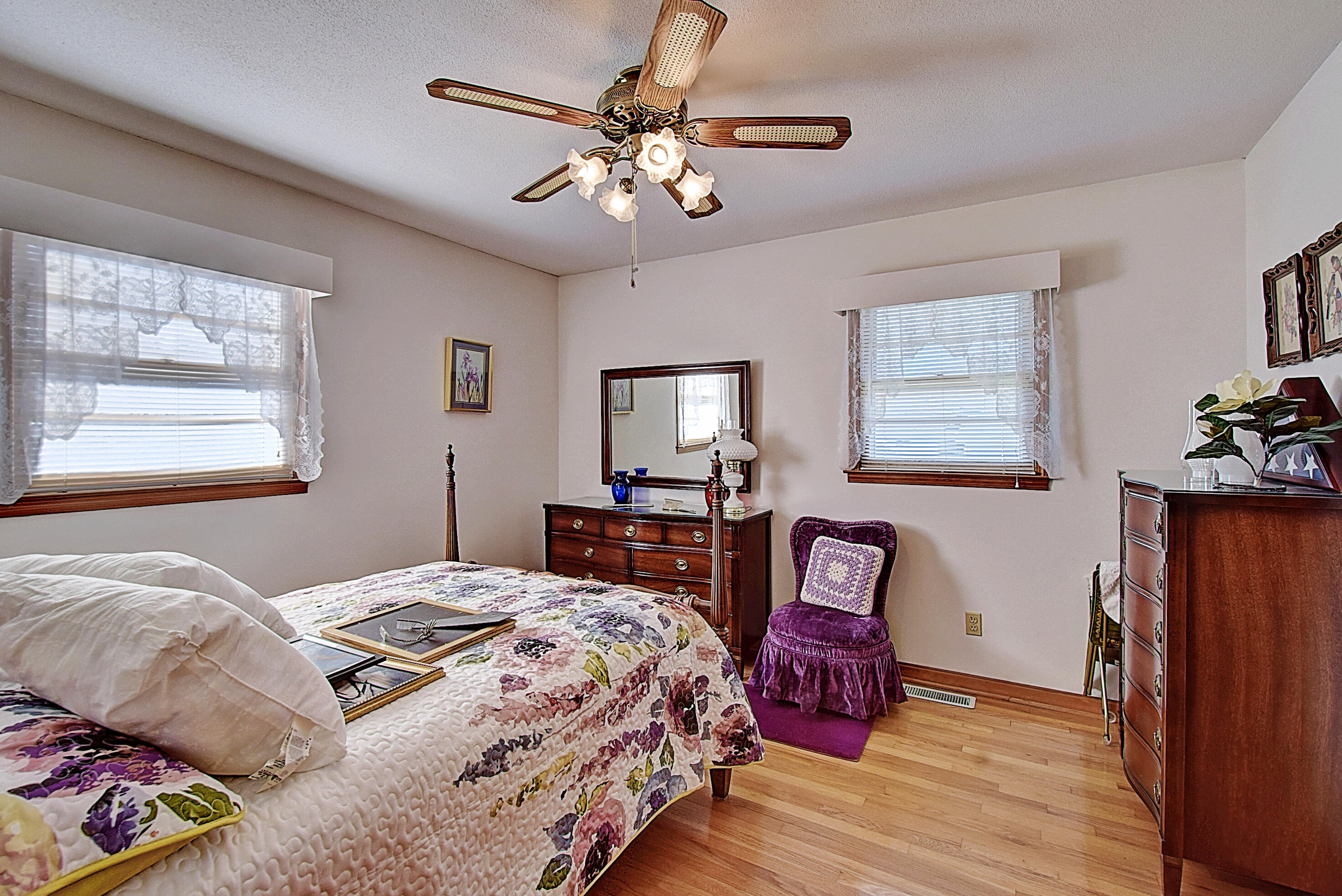 2502 State Line Road Elizabethton, TN 37643 - Photo 21 of 30 DSC_0163And8more