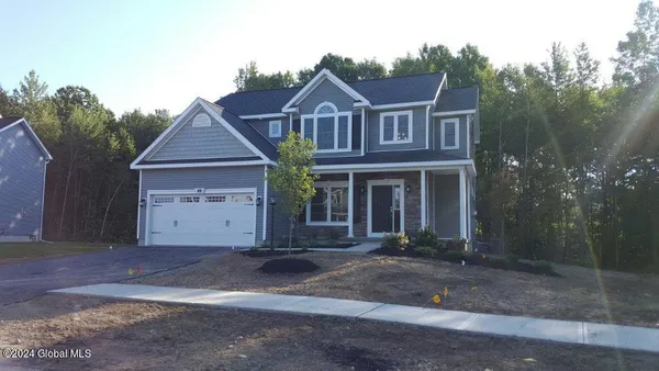 $637,600 | 32 Sally Street, Halfmoon, NY 12118
