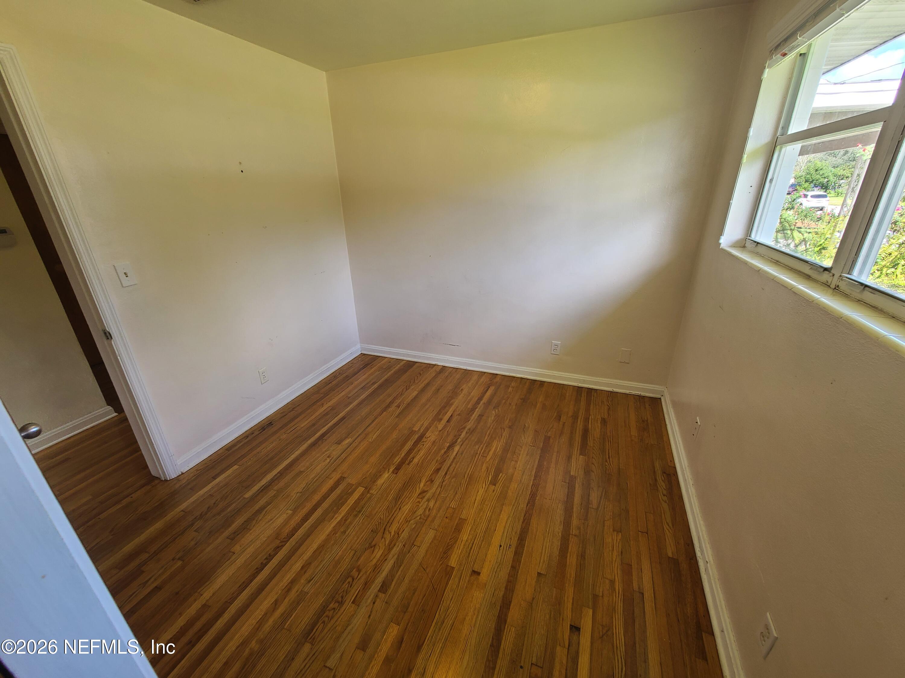 4512 Ish Brant Road West Jacksonville, FL 32210 - Photo 35 of 45 20241102_134951