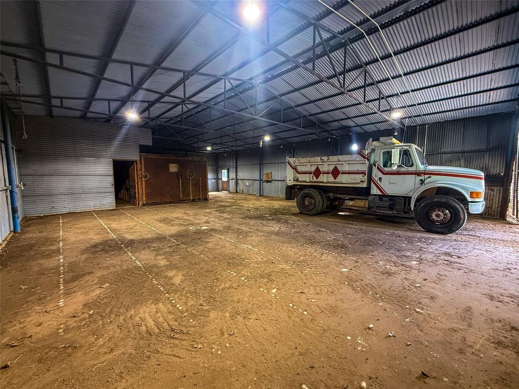390 County Road 1475 Road Chico, TX 76431 - Photo 25 of 36