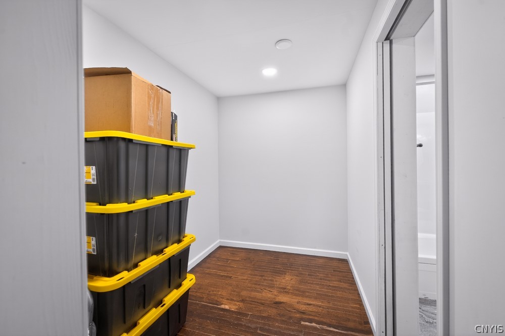 1712 Lincoln Lane Rome, NY 13440 - Photo 23 of 45 Walk in Primary Closet