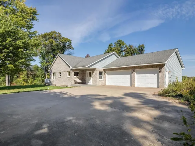 $699,900 | 21087 National Street Northeast, East Bethel, MN 55011