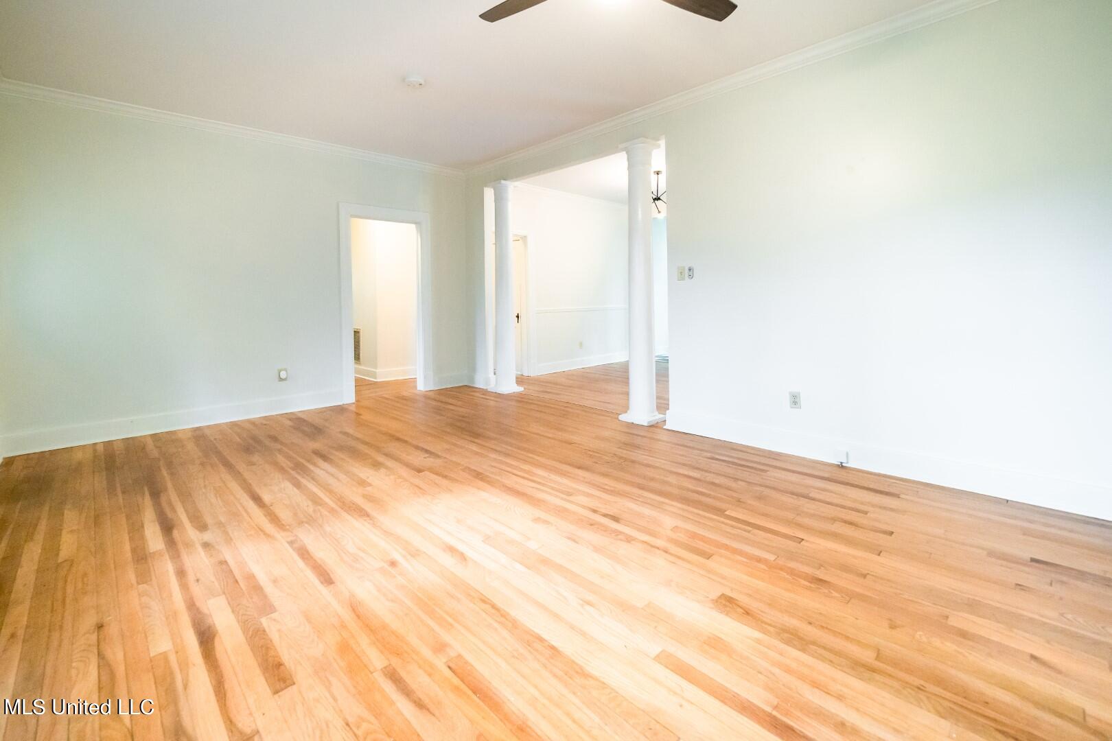 1523 Myrtle Street Jackson, MS 39202 - Photo 11 of 29 P3020049
