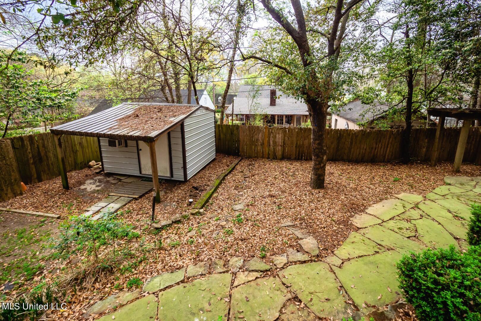 1523 Myrtle Street Jackson, MS 39202 - Photo 3 of 29 P3020040