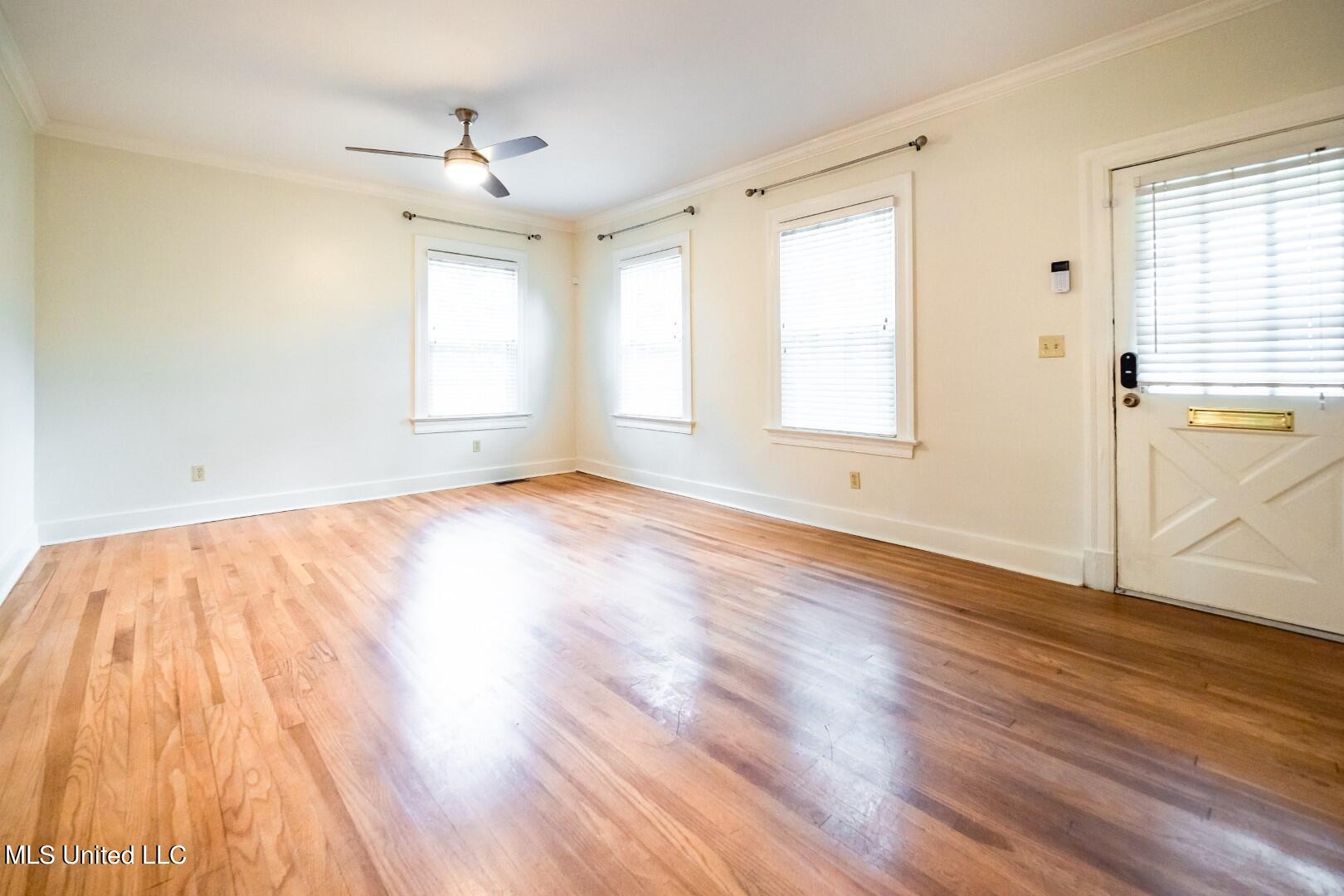 1523 Myrtle Street Jackson, MS 39202 - Photo 10 of 29 P3020048